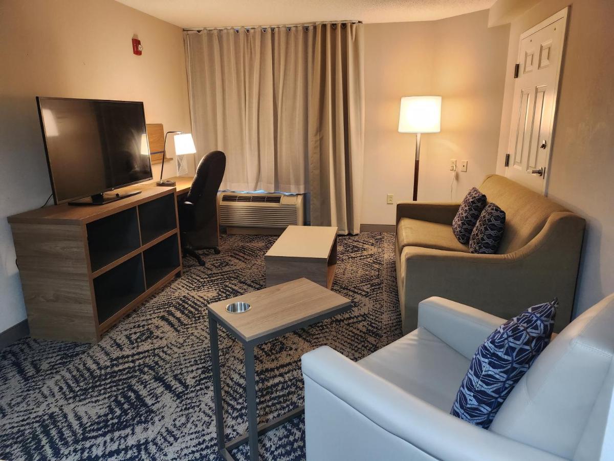 Hotel Candlewood I-81 Hershey Area By Ihg 2*